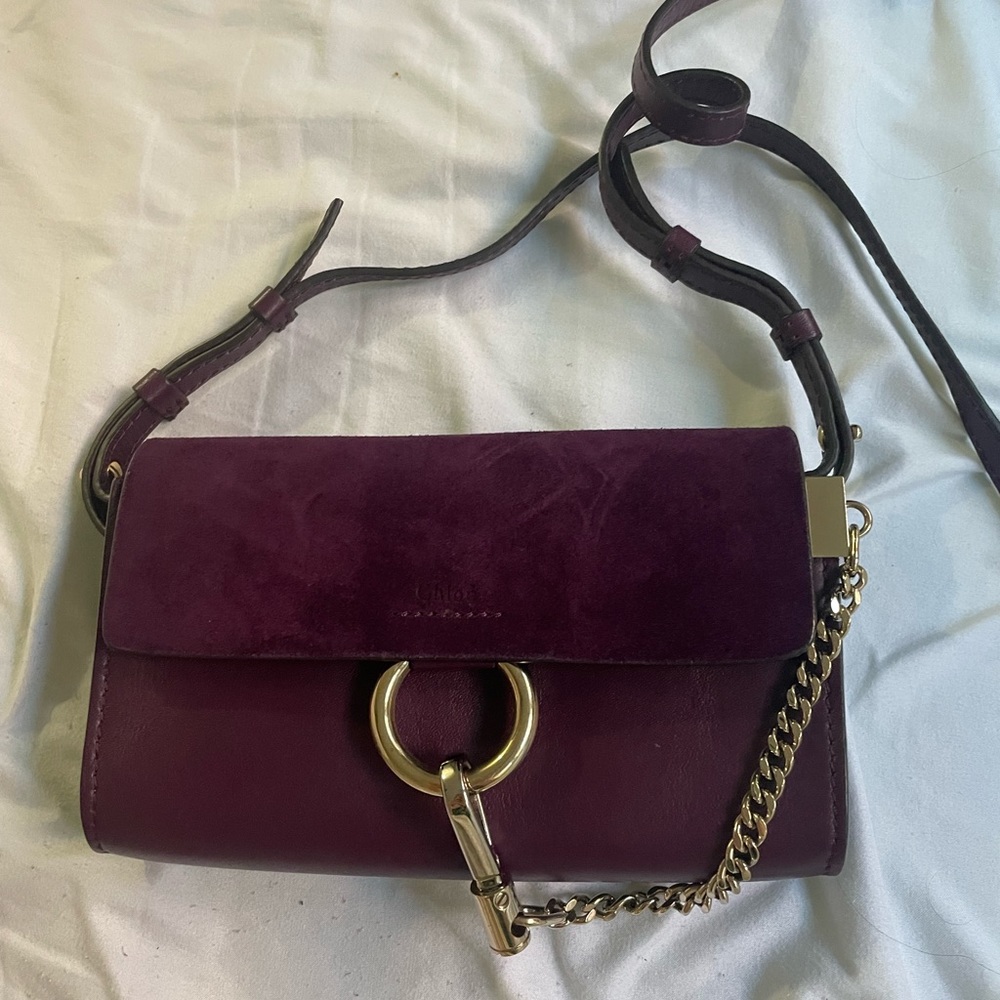 Chloe Faye Wallet on Chain Violet